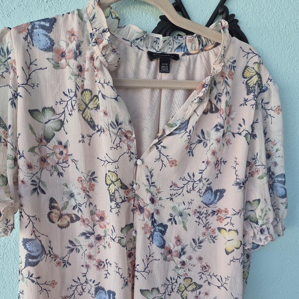 Women Tops Xl Ann Taylor  Tamara H